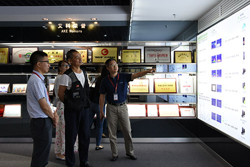 新港澳2025年免资料费大全