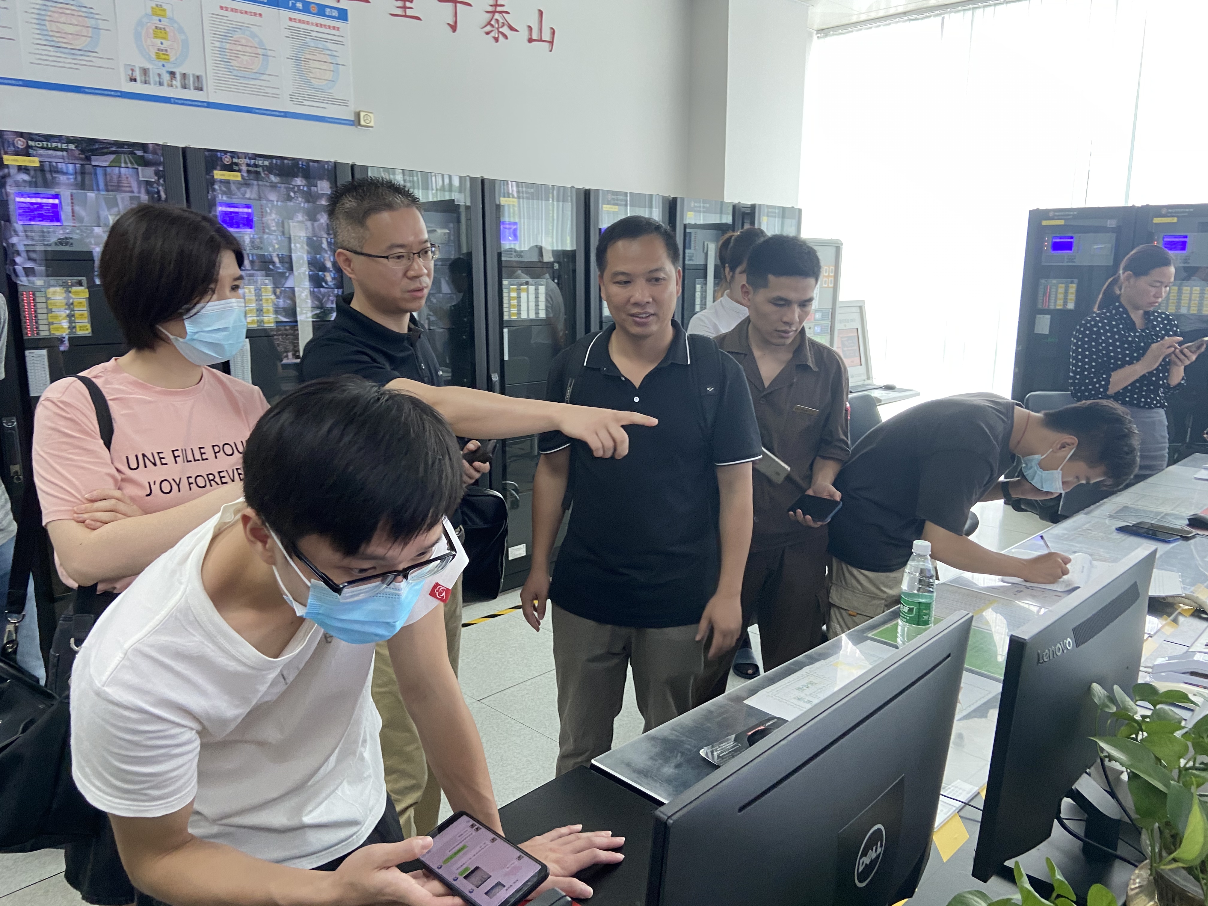 新港澳2025年免资料费大全