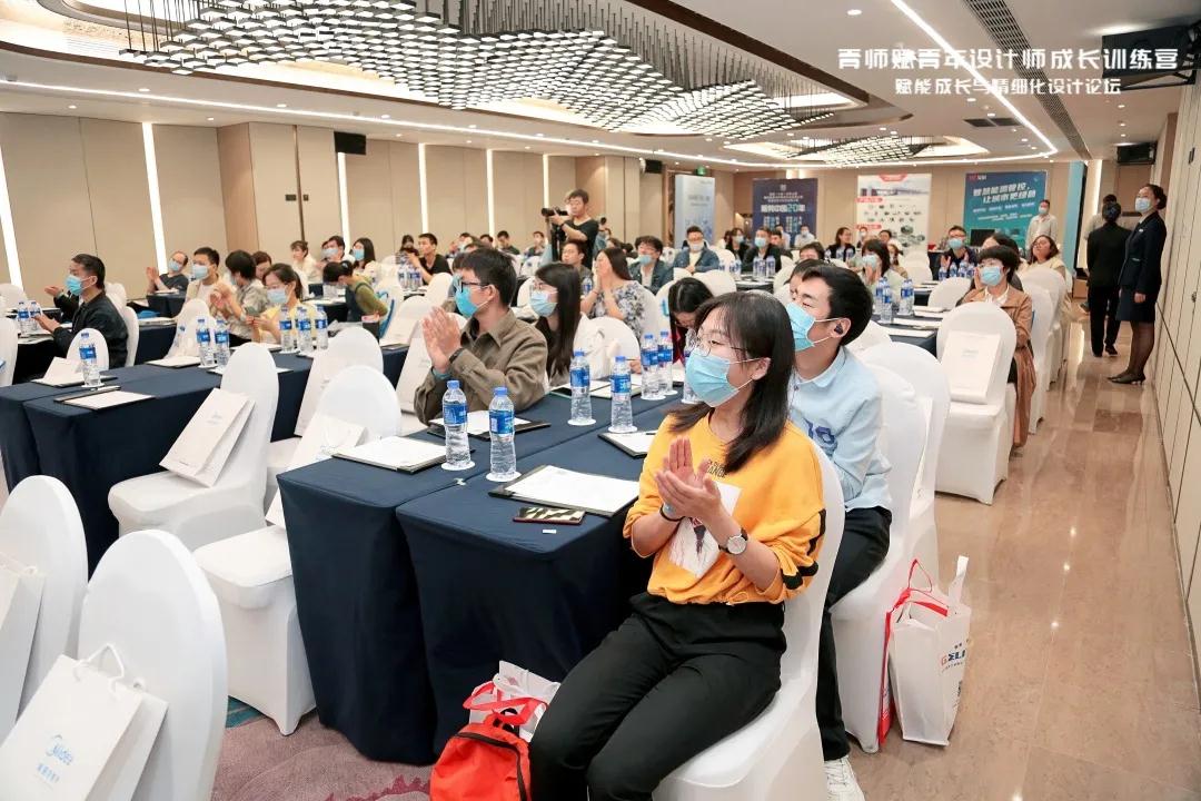 新港澳2025年免资料费大全