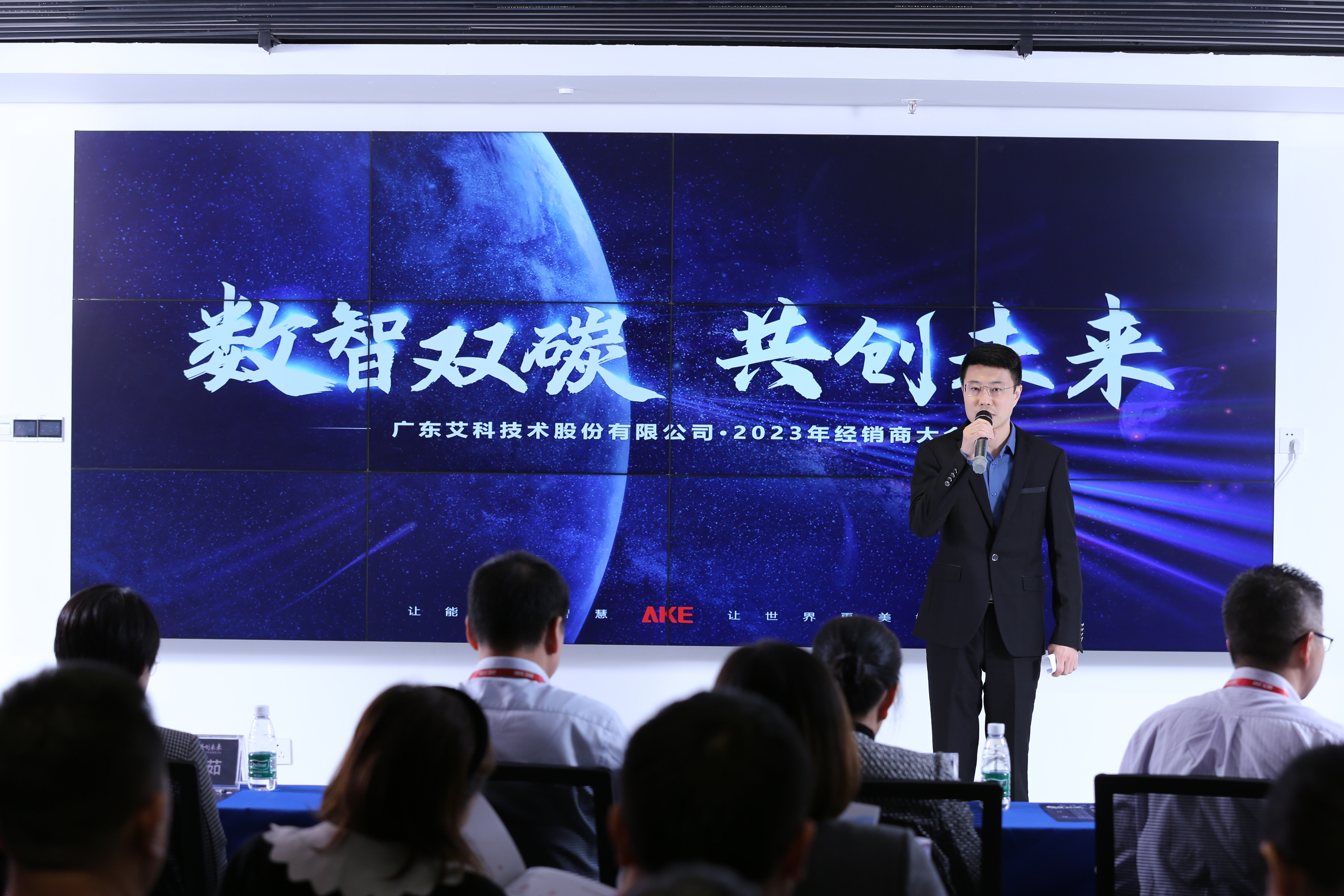 新港澳2025年免资料费大全