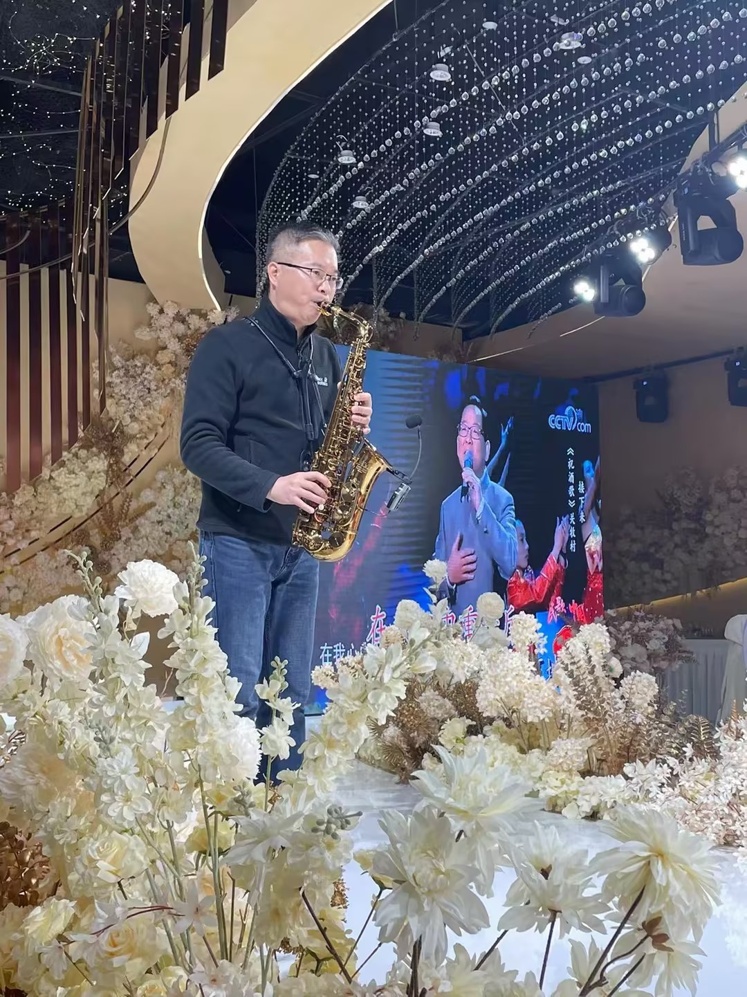 新港澳2025年免资料费大全